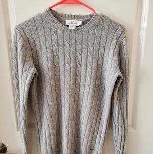 Vineyard vines sweater